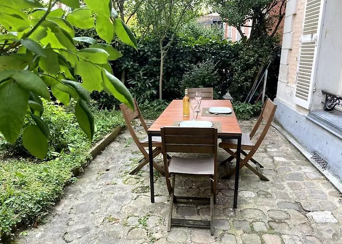 Tour Eiffel - Avec Jardin Apartmán *